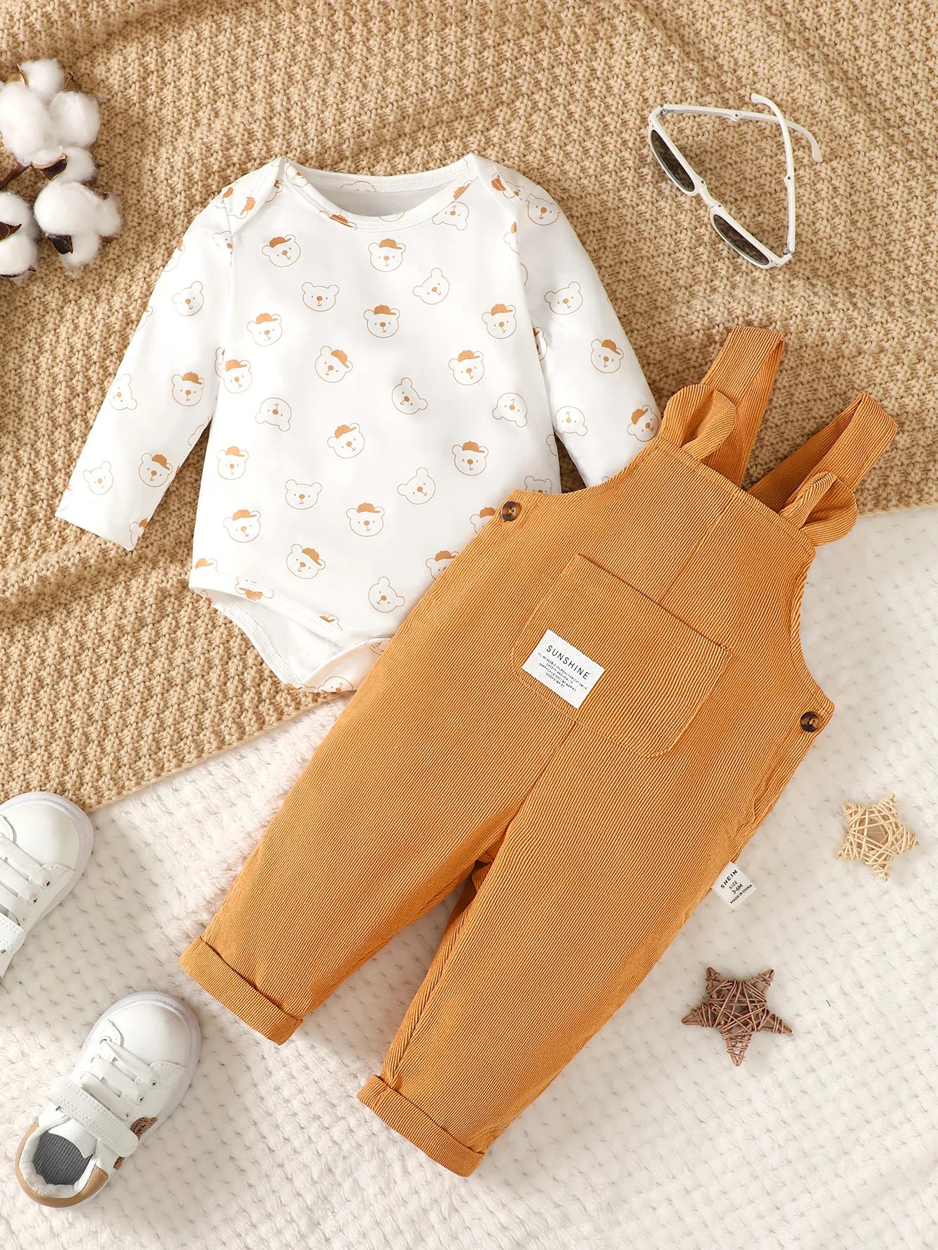 Bear Print Bodysuit & Overalls – Cozy Fall Comfort