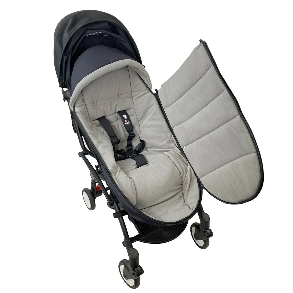 Universal Winter Baby Pram Footmuff - Warm, Waterproof Pushchair Sleeping Bag (0–2 Years)