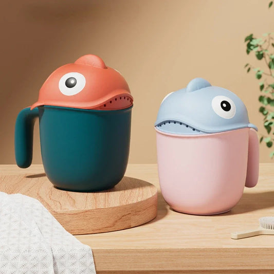 Baby Shark Rinse Cup – Tear-Free Hair Washing Helper
